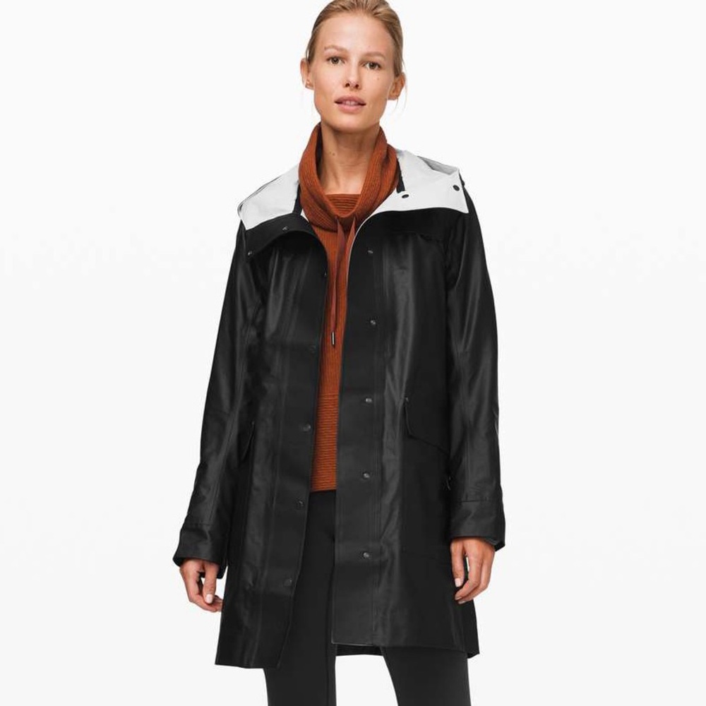 Lululemon into the drizzle black raincoat